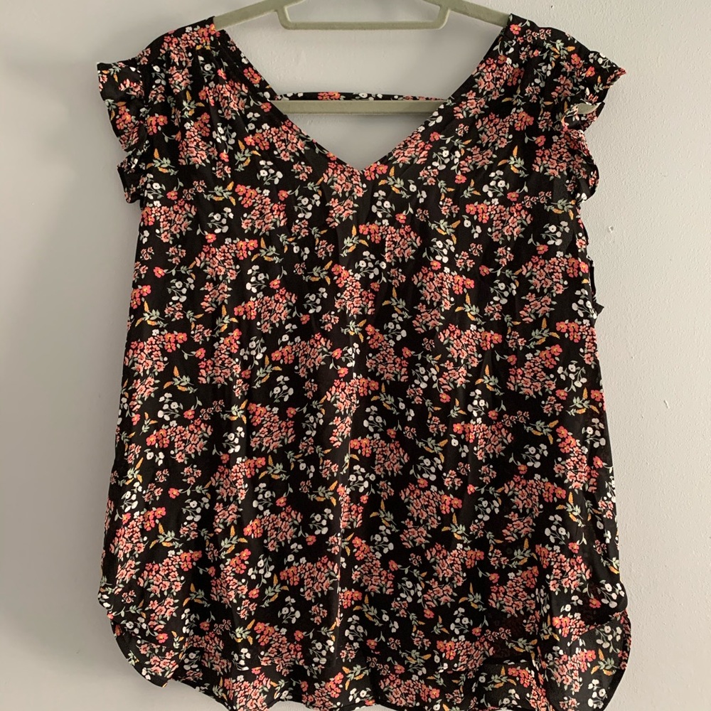 LOFT Black floral bar-back v-neck cap sleeve Large
